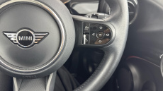 MINI Hatchback 1.5 Cooper Classic 3dr Auto [Comfort/Nav Pack] Petrol Hatchback